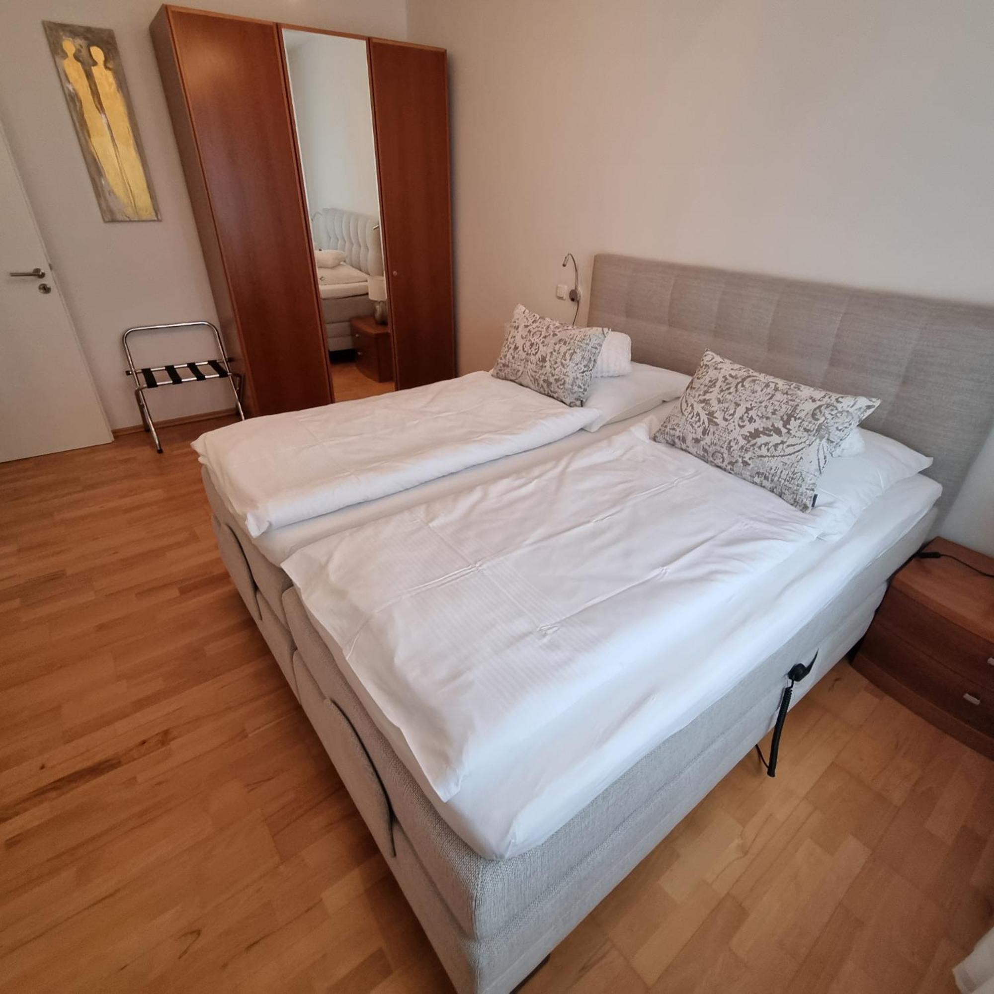 Ferienwohnung Janus Altstadt-Hameln Haus 2 Inklusive Parkplatz - Mit Und Ohne Terrasse Oder Loggia Hamelin Exterior foto